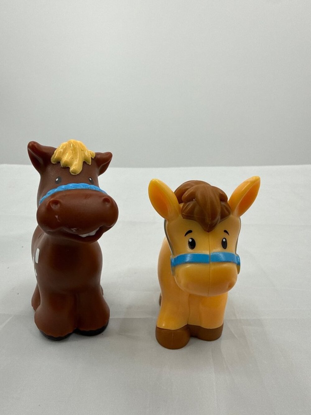 Fisher Price Little People Farm Horses Replacement Lot 2 Brown Tan Figures